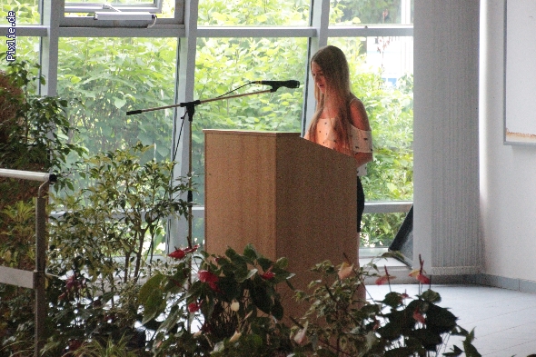 http://www.beruflichesgymnasium.de/pixlie/cache/vs_Abiturzeugnisse 2017_IMG_0141.JPG